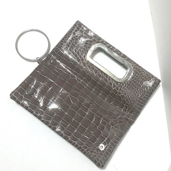 Women's Wristlet Ring Evening Essential With Snakeskin Pattern Foldable Purse - Picture 2 of 8